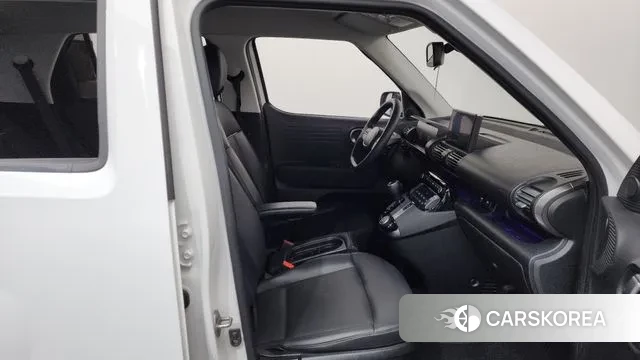 Hyundai Casper 2022 Белый из Кореи, фото 2