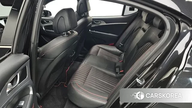 Genesis G70 2018 Черный из Кореи, фото 2