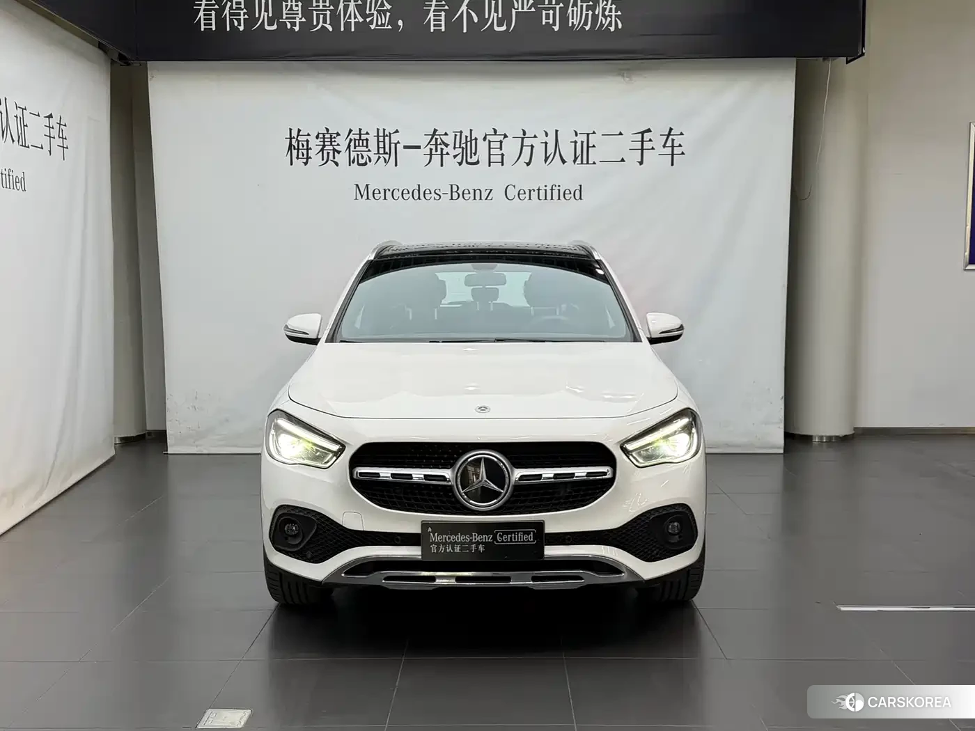 Mercedes-Benz GLA 2022 Белый из Китая, фото 2