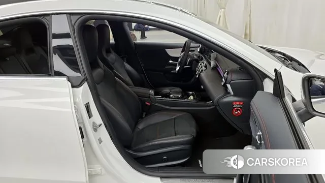 Mercedes-Benz CLA-Class C118 2021 Белый из Кореи, фото 2