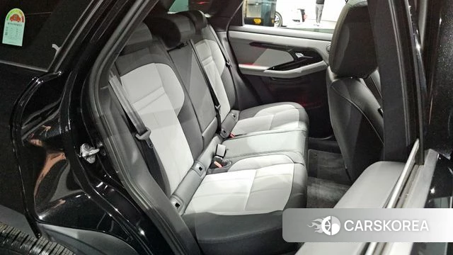 Land Rover Range Rover Evoque 2nd Generation 2025 Черный из Кореи, фото 2