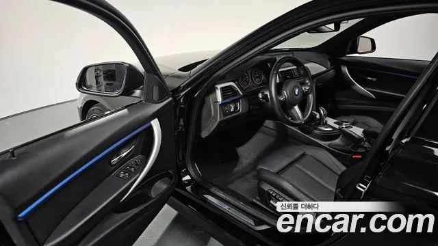 BMW 3 Series (F30) 2018 Черный из Кореи, фото 2