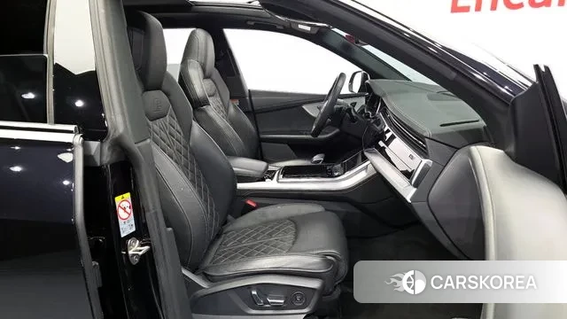 Audi Q8 (4M) 2020 Черный из Кореи, фото 2