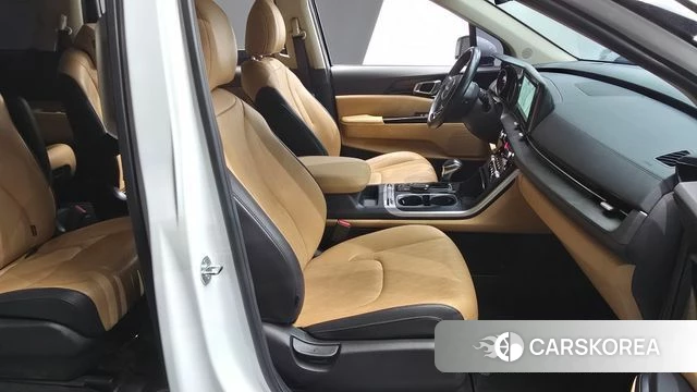 Kia Carnival 4th generation 2023 Белый из Кореи, фото 2