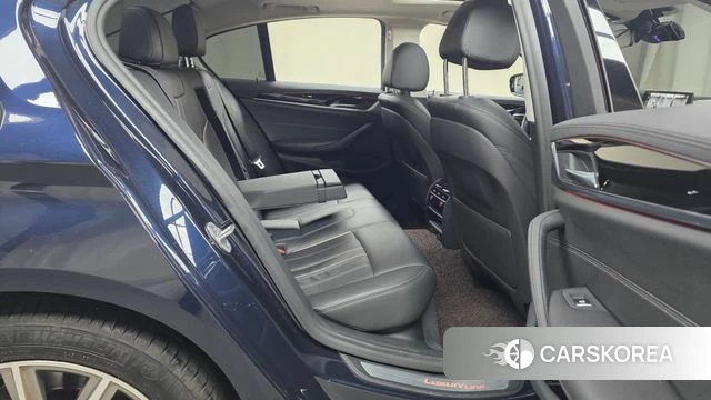 BMW 5 Series (G30) 2018 Синий из Кореи, фото 2