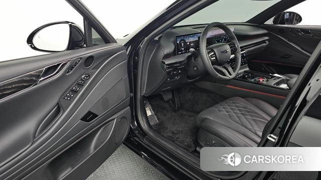 Genesis G80 (RG3) 2026 Черный из Кореи, фото 2