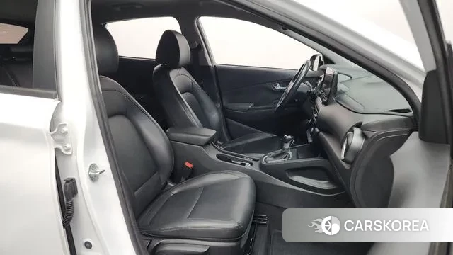 Hyundai The New Kona 2021 Белый из Кореи, фото 2