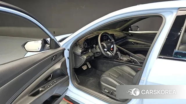 Hyundai Avante (CN7) 2022 Небесно-голубой из Кореи, фото 2