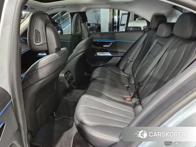 Mercedes-Benz E-Class W214 2025 Серебряный из Кореи, фото 2