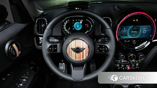 Mini Cooper Countryman 2023 Зеленый из Кореи, фото 2