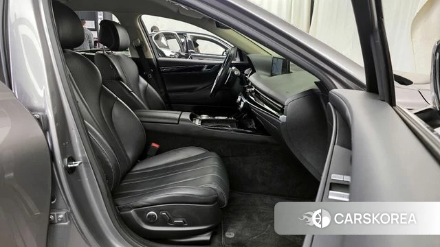 Genesis G80 (RG3) 2022 Серебряный из Кореи, фото 2