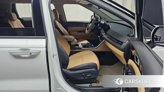 Kia Carnival 4th generation 2023 Белый из Кореи, фото 2