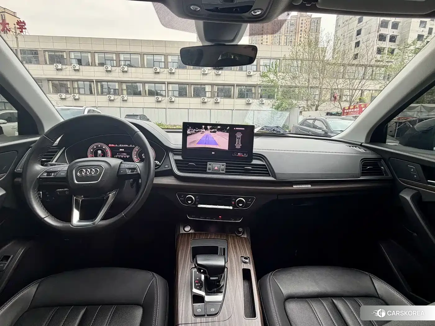 Audi Q5L 2025 Черный из Китая, фото 2