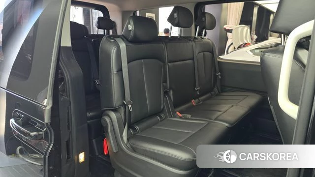 Hyundai Staria 2021 Черный из Кореи, фото 2