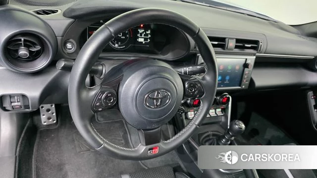 Toyota GR86 2023 Серебристо-серый из Кореи, фото 2