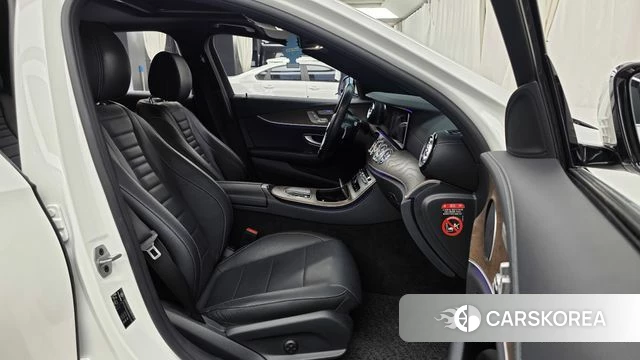 Mercedes-Benz E-Class W213 2020 Белый из Кореи, фото 2