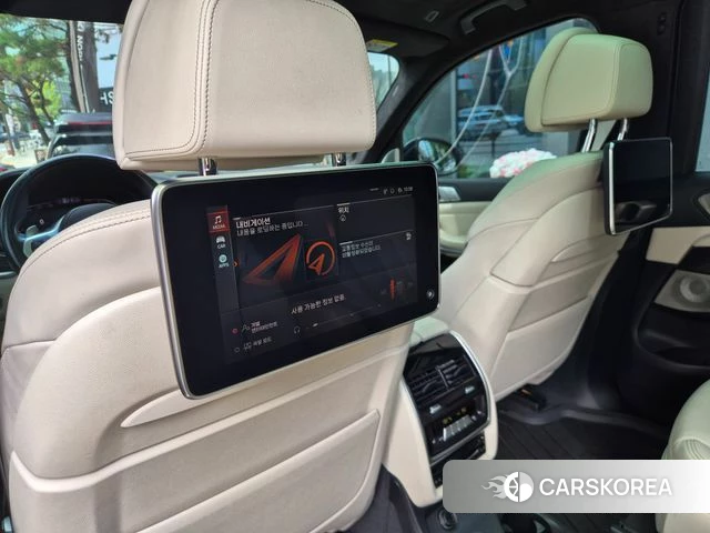 BMW X7 (G07) 2021 Черный из Кореи, фото 2