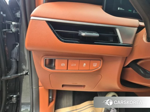 Kia The New K8 Hybrid 2024 Серый из Кореи, фото 2