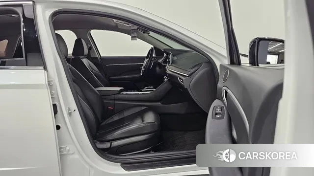 Hyundai Sonata (DN8) 2021 Белый из Кореи, фото 2