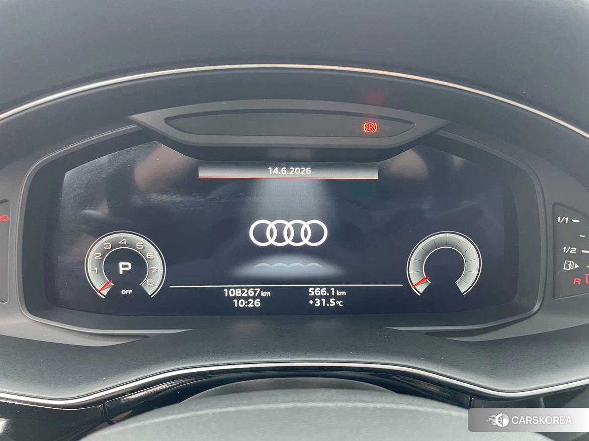 Audi Q8 2020 Черный из Китая, фото 2