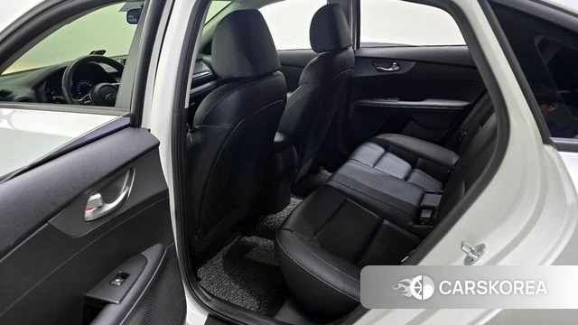 Kia Come New K3 2018 Белый из Кореи, фото 2