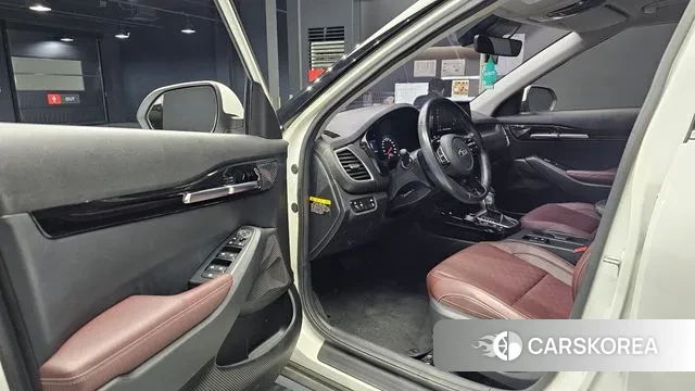 Kia Seltos 2019 Белый из Кореи, фото 2