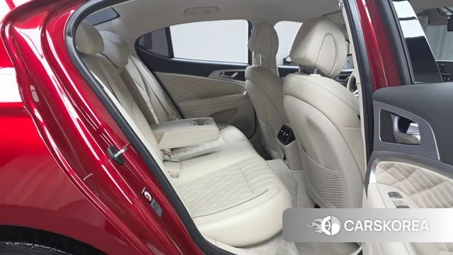 Genesis G70 2019 Красный из Кореи, фото 2