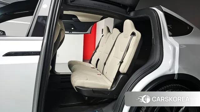 Tesla Model X 2023 Белый из Кореи, фото 2