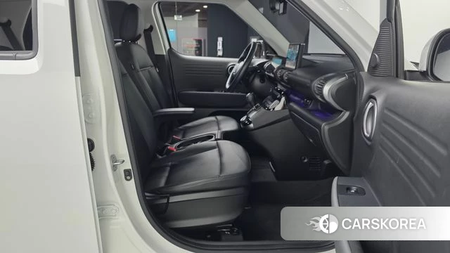 Hyundai Casper 2023 Белый из Кореи, фото 2