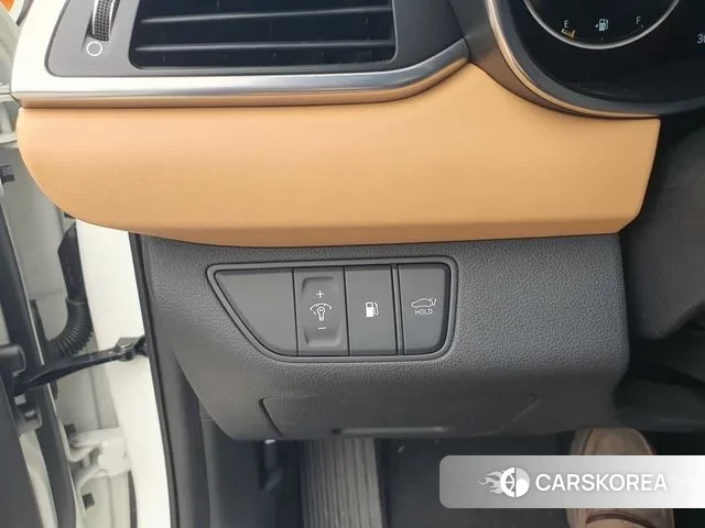 Genesis The New G70 2021 Белый из Кореи, фото 2