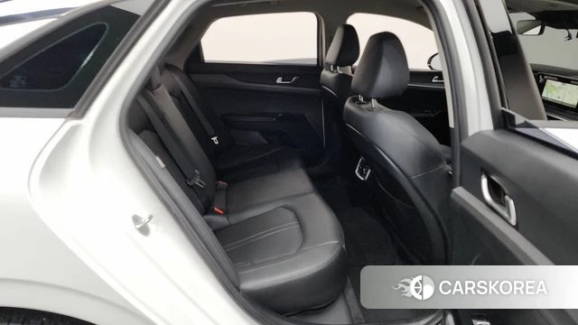 Kia K5 3rd generation 2022 Белый из Кореи, фото 2