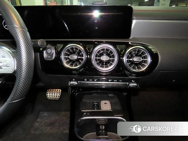 Mercedes-Benz CLA-Class C118 2021 Черный из Кореи, фото 2