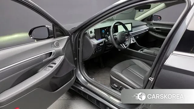 Hyundai Sonata D Edge Hybrid (DN8) 2025 Серый из Кореи, фото 2