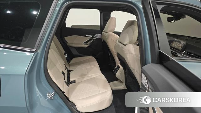 BMW iX1 (U11) 2024 Синий нефрит из Кореи, фото 2