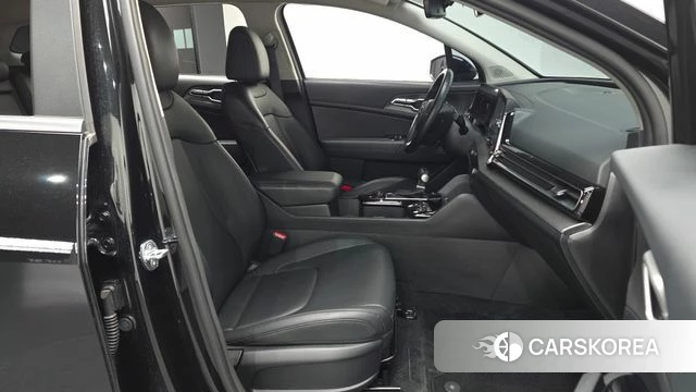 Kia Sportage 5th Generation 2023 Черный из Кореи, фото 2