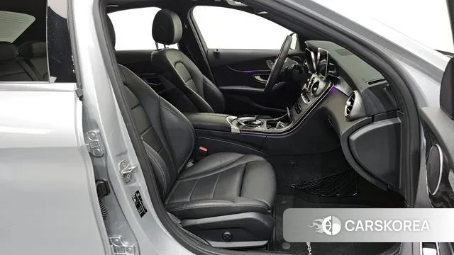 Mercedes-Benz C-Class W205 2019 Серебряный из Кореи, фото 2