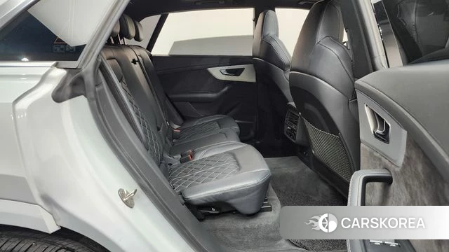 Audi Q8 (4M) 2020 Белый из Кореи, фото 2