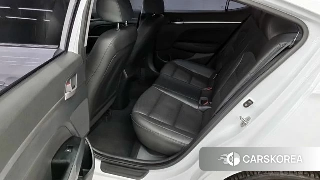 Hyundai The New Avante AD 2019 Белый из Кореи, фото 2