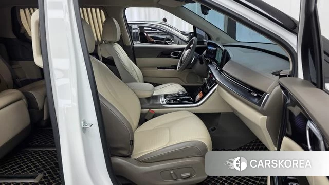 Kia Carnival 4th generation 2023 Белый из Кореи, фото 2