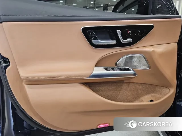 Mercedes-Benz E-Class W214 2024 Синий из Кореи, фото 2