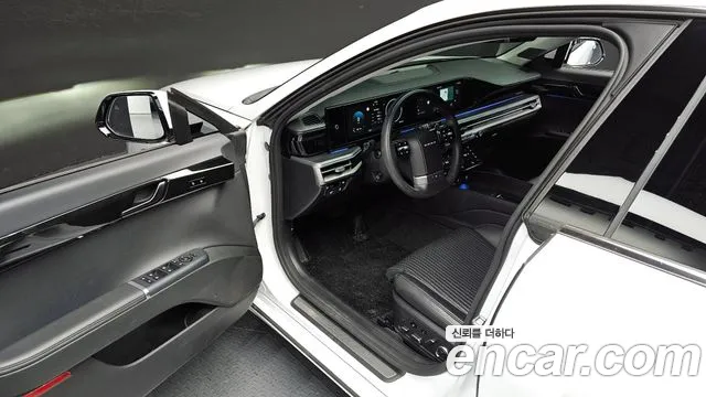 Hyundai Grandeur (GN7) id 2696163 из Кореи 2