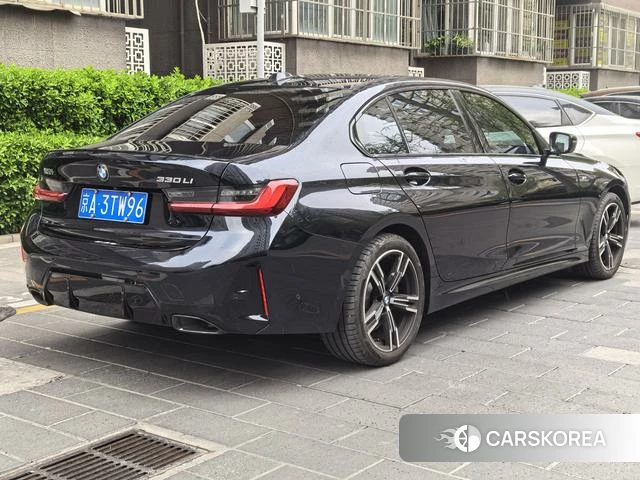 BMW 3 series 2025 Черный из Китая, фото 2