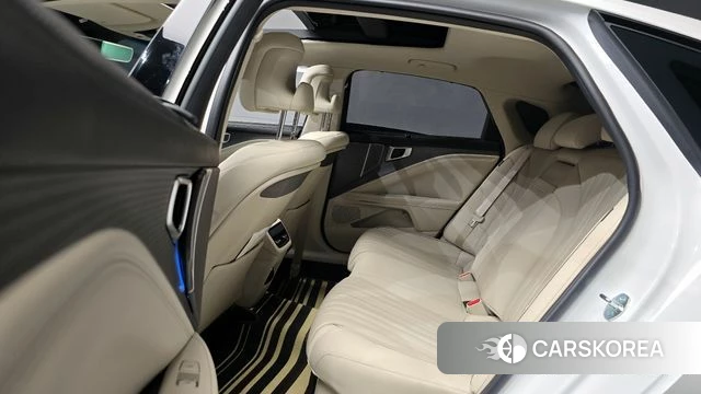 Kia The New K8 Hybrid 2025 Белый из Кореи, фото 2