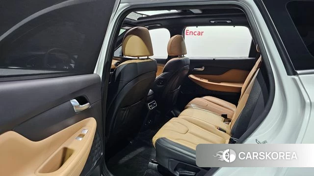 Hyundai The New Santa Fe 2023 Белый из Кореи, фото 2