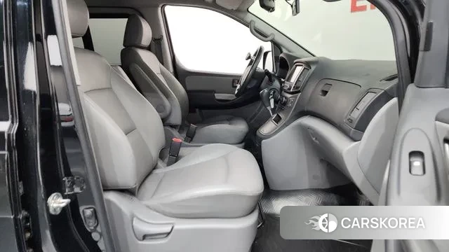 Hyundai The New Grand Starex 2020 Черный из Кореи, фото 2