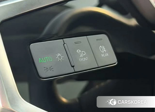 Audi Q3 2023 Белый из Китая, фото 2