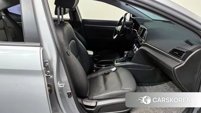 Hyundai The New Avante AD id 3494229 из Кореи 2