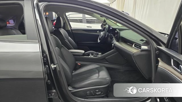 Kia K5 3rd generation 2020 Серый из Кореи, фото 2