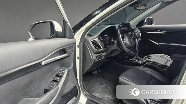 Kia Seltos 2021 Белый из Кореи, фото 2