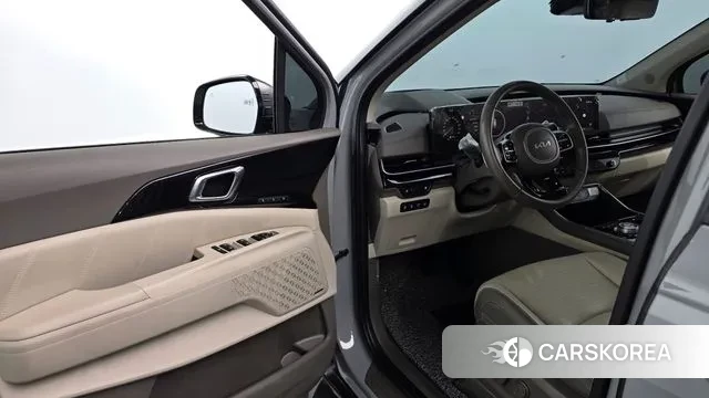 Kia The New Carnival 4th Generation 2024 Серебристо-серый из Кореи, фото 2